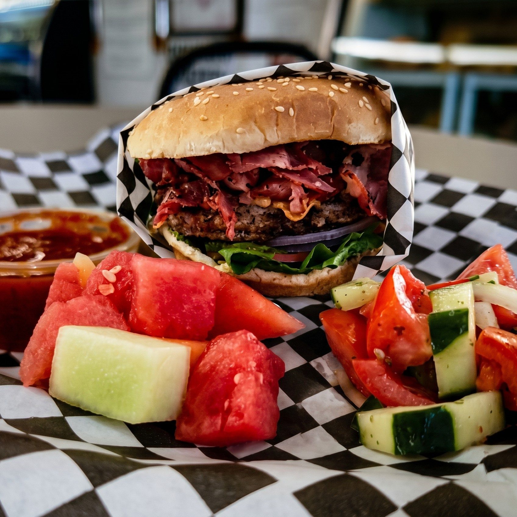 Cheese Burger Pastrami.