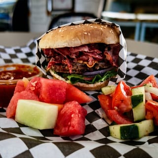 Cheese Burger Pastrami