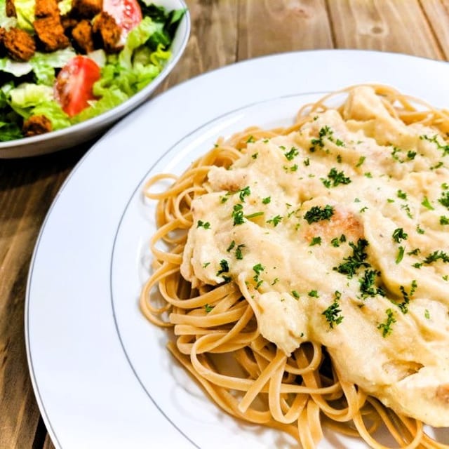 Pasta Alfredo With Custom Selections (Min. 10 People).
