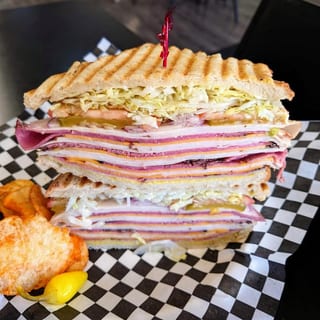 Sky High 4 Stripes Sandwich